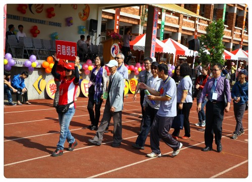 百年校慶開幕表演與進場